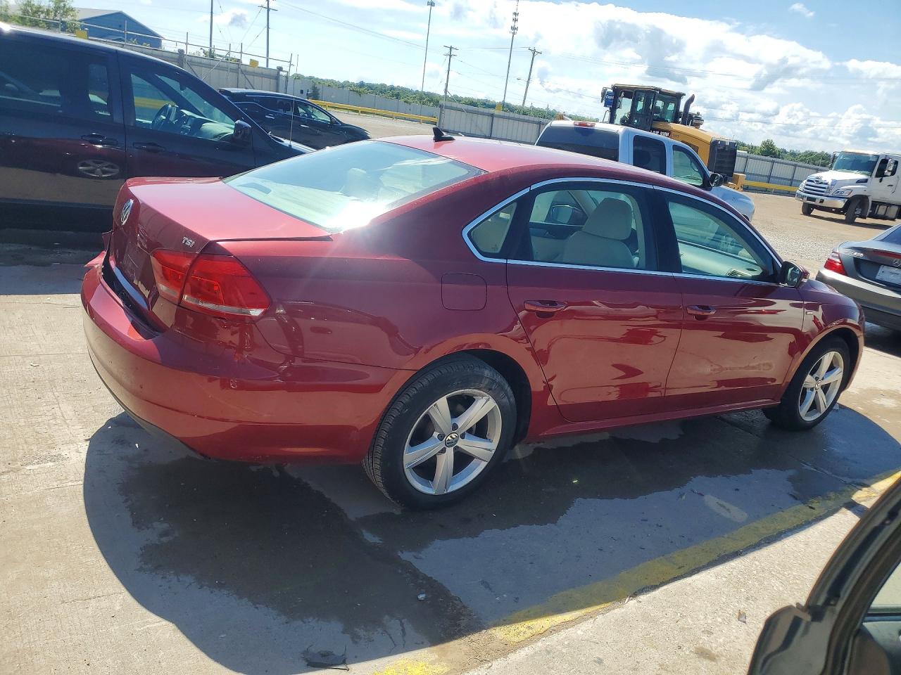 2015 VOLKSWAGEN PASSAT