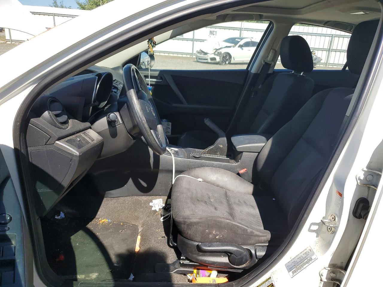 2010 MAZDA 3