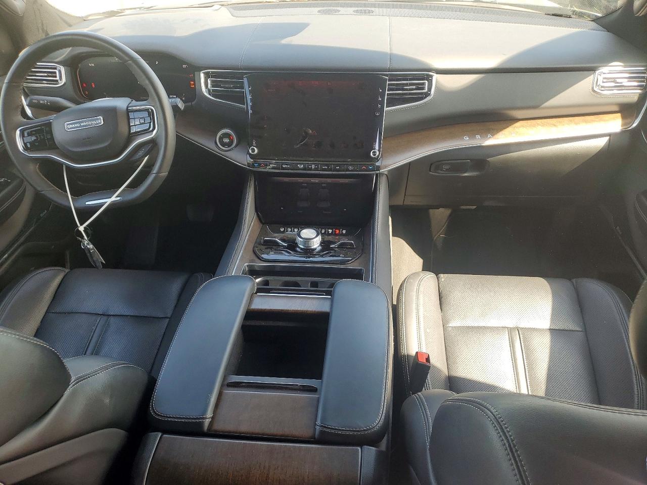2024 JEEP GRAND WAGO