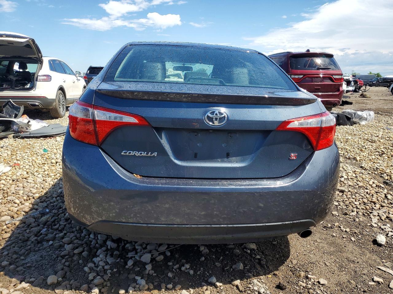 2016 TOYOTA COROLLA