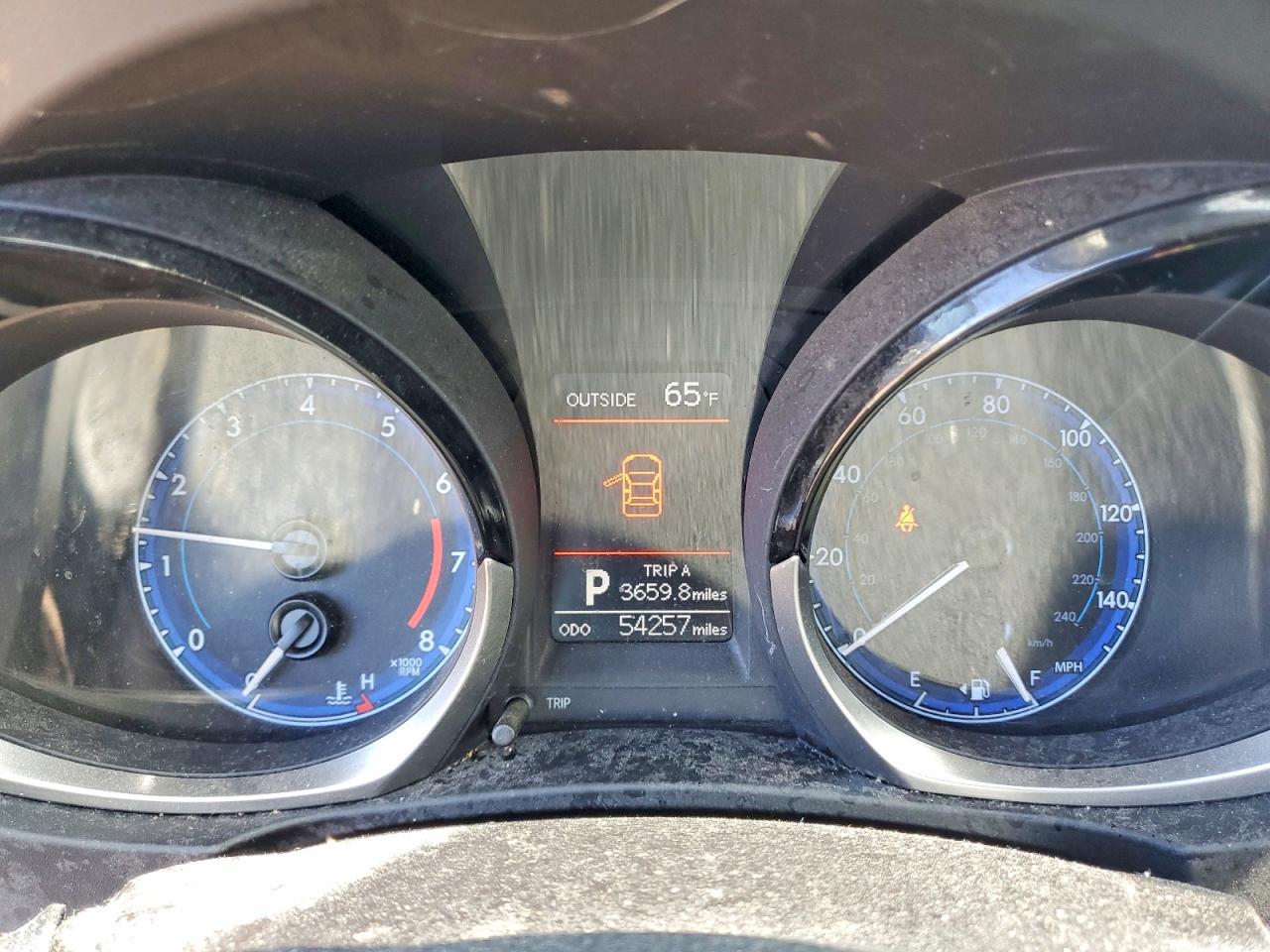 2016 TOYOTA COROLLA