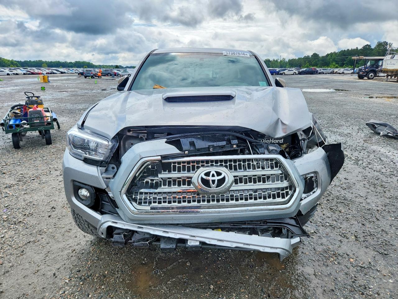 2017 TOYOTA TACOMA