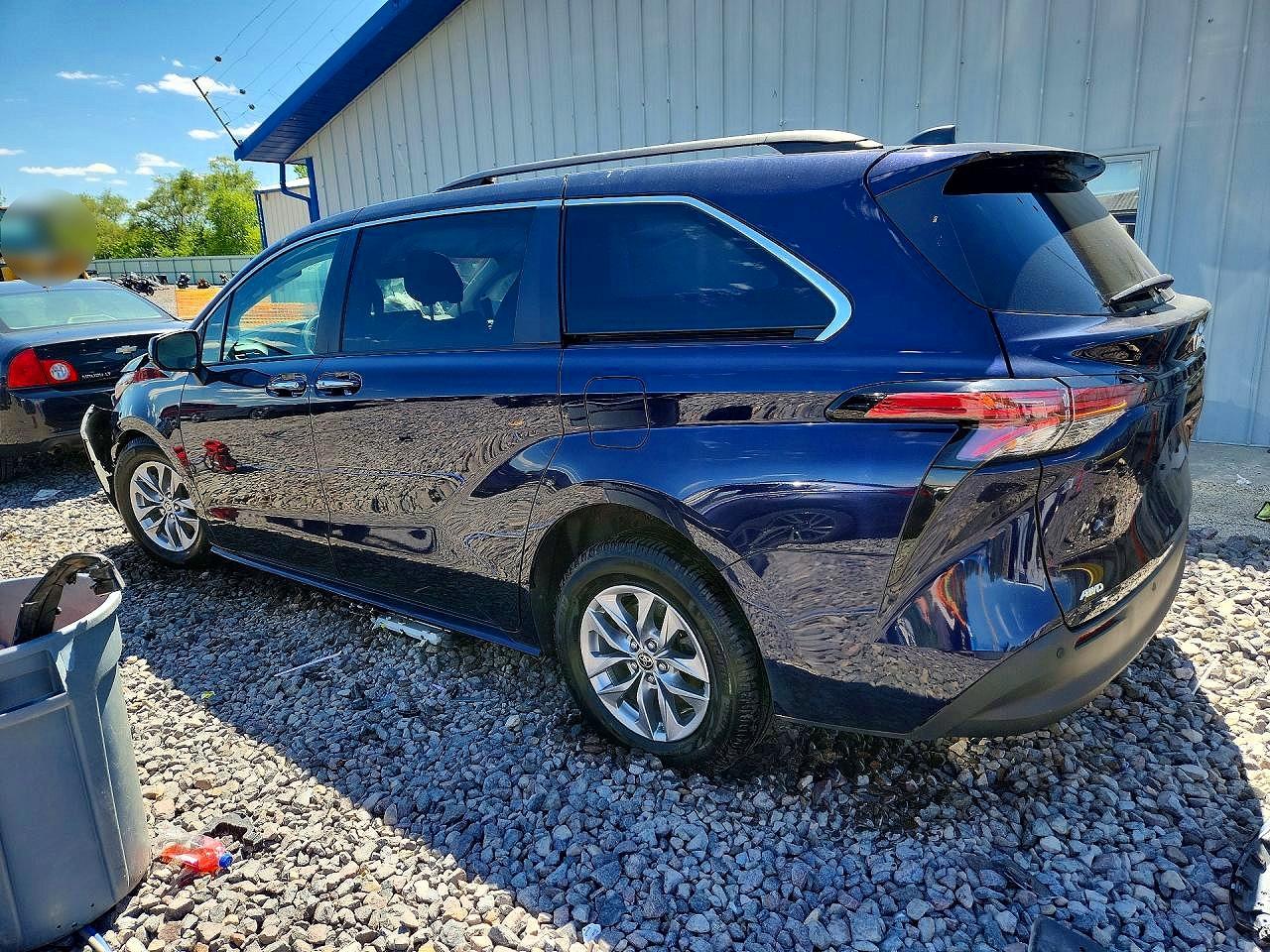 2022 TOYOTA SIENNA