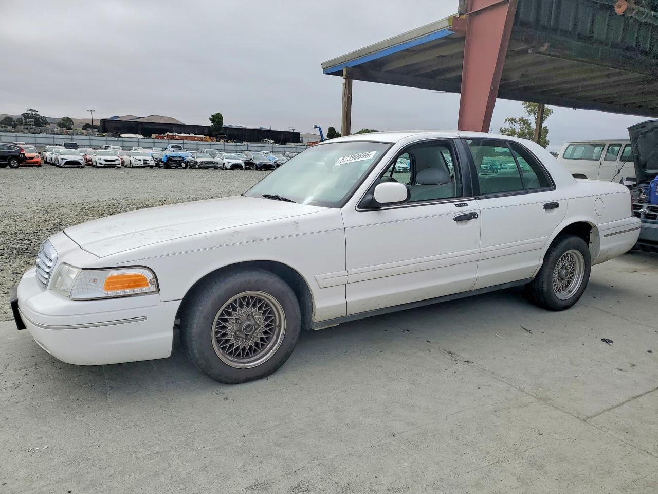 2000 FORD CROWN VIC