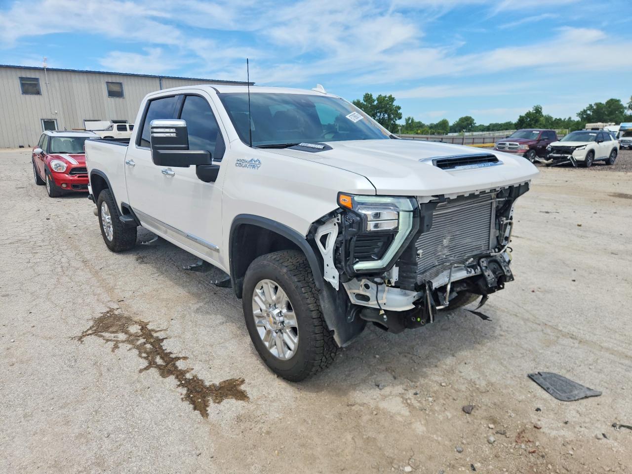 2025 CHEVROLET SILVERADO