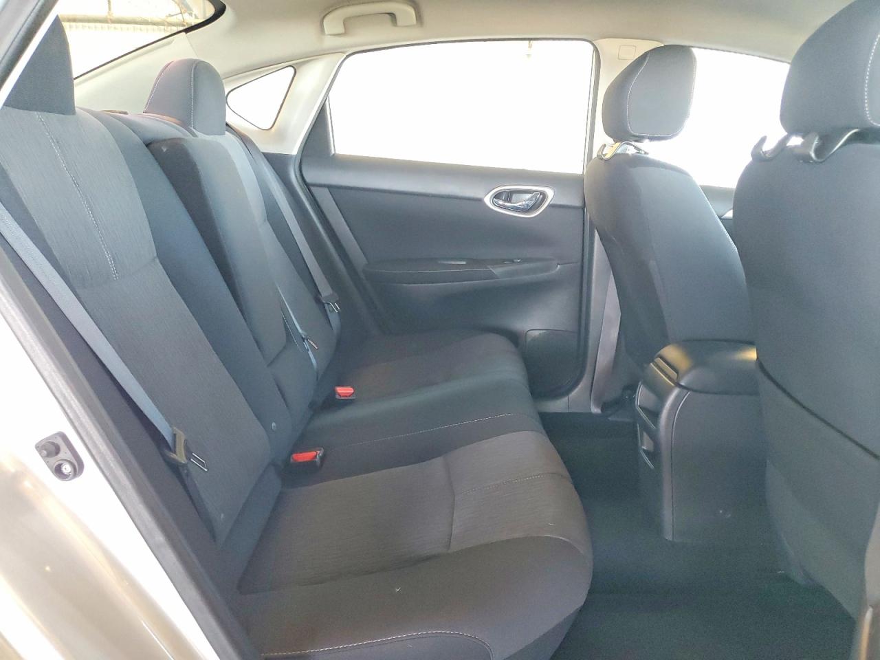 2015 NISSAN SENTRA