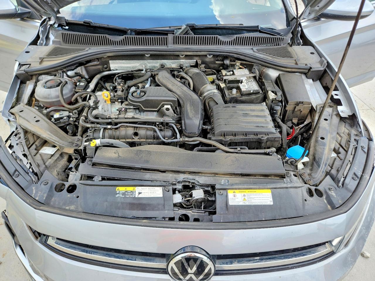 2025 VOLKSWAGEN JETTA