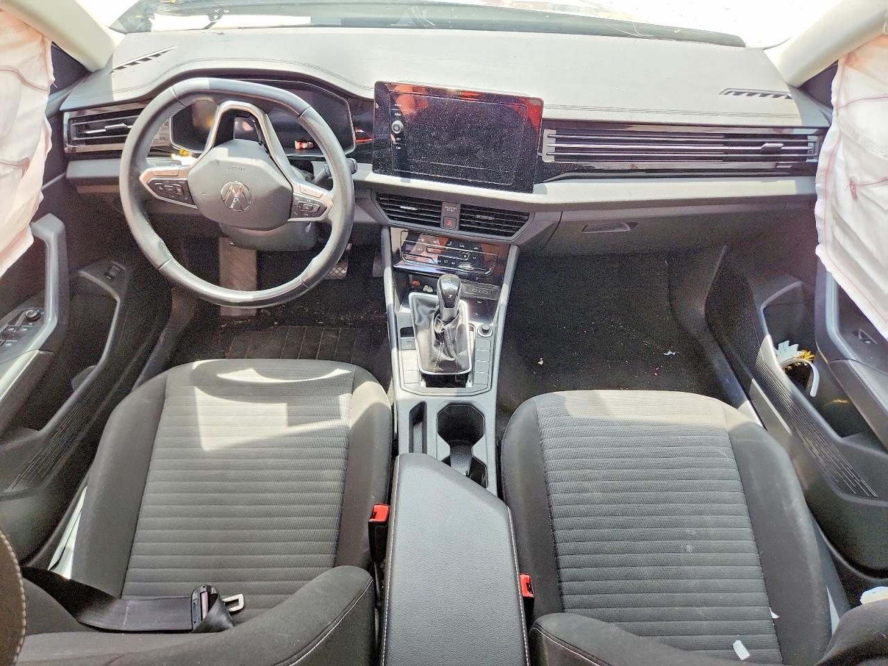 2025 VOLKSWAGEN JETTA