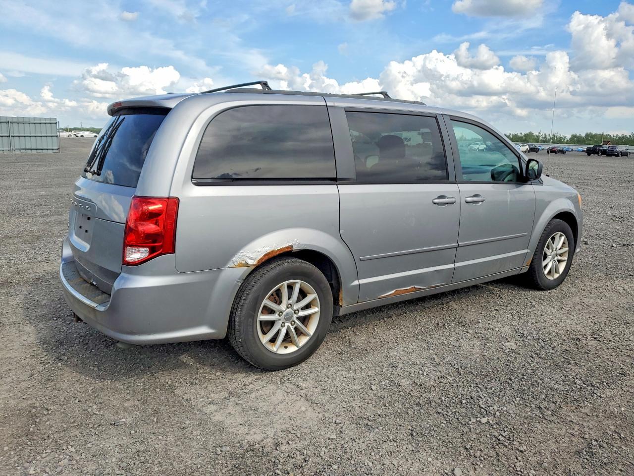 2013 DODGE CARAVAN