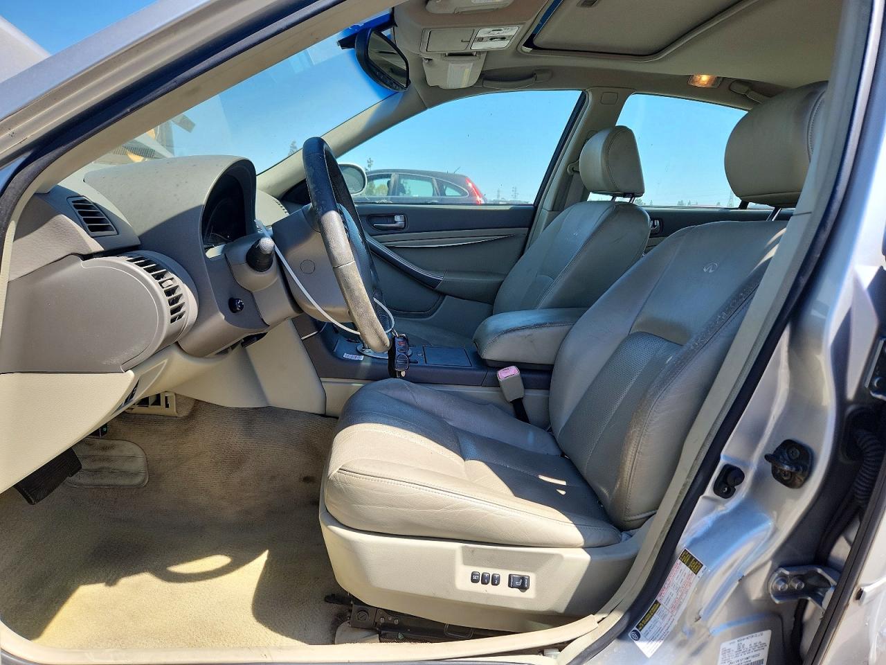 2004 INFINITI G35