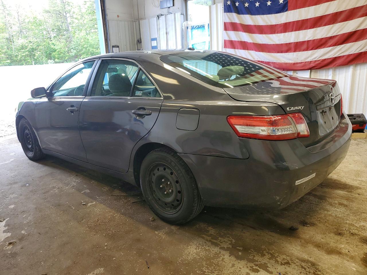 2010 TOYOTA CAMRY