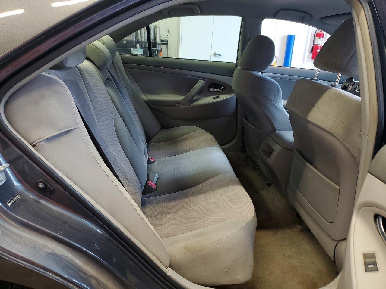 2010 TOYOTA CAMRY