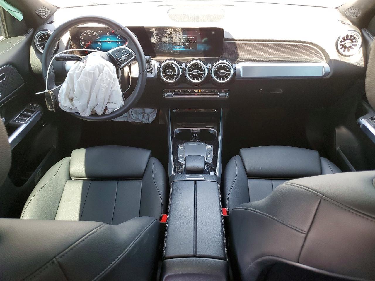 2022 MERCEDES-BENZ GLB