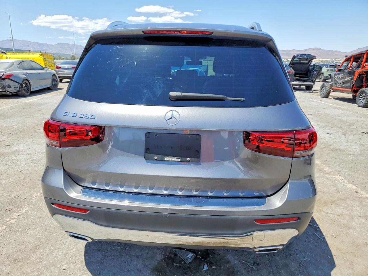 2022 MERCEDES-BENZ GLB