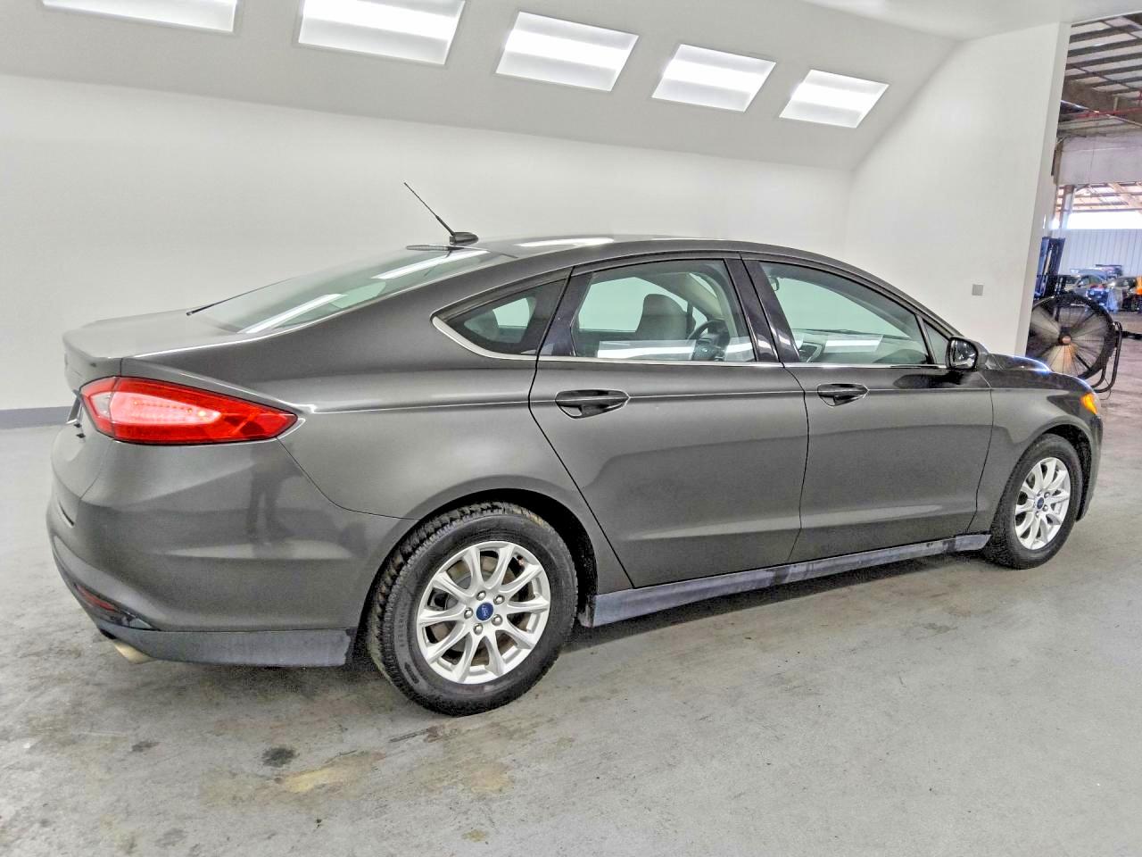 2016 FORD FUSION