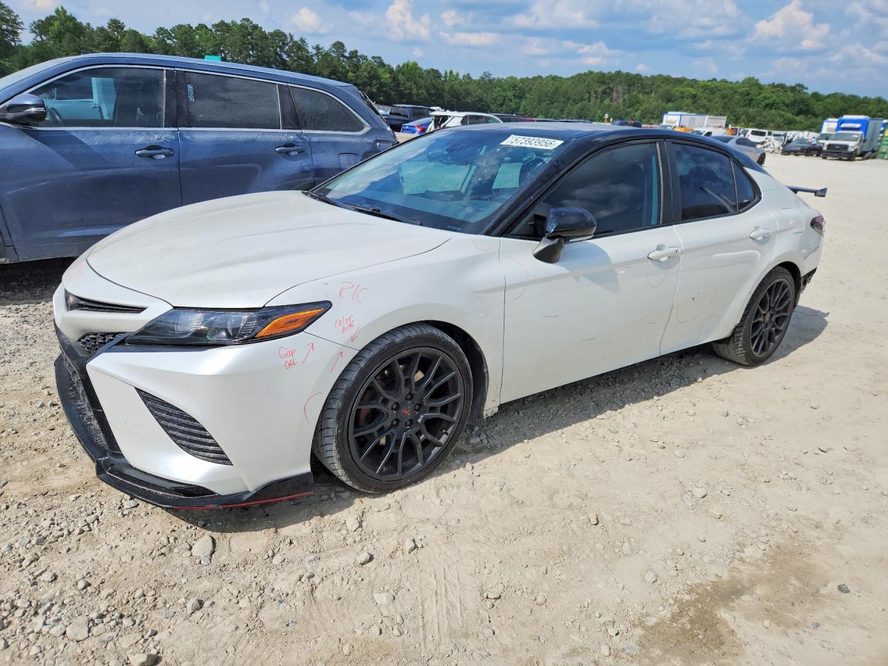2022 TOYOTA CAMRY