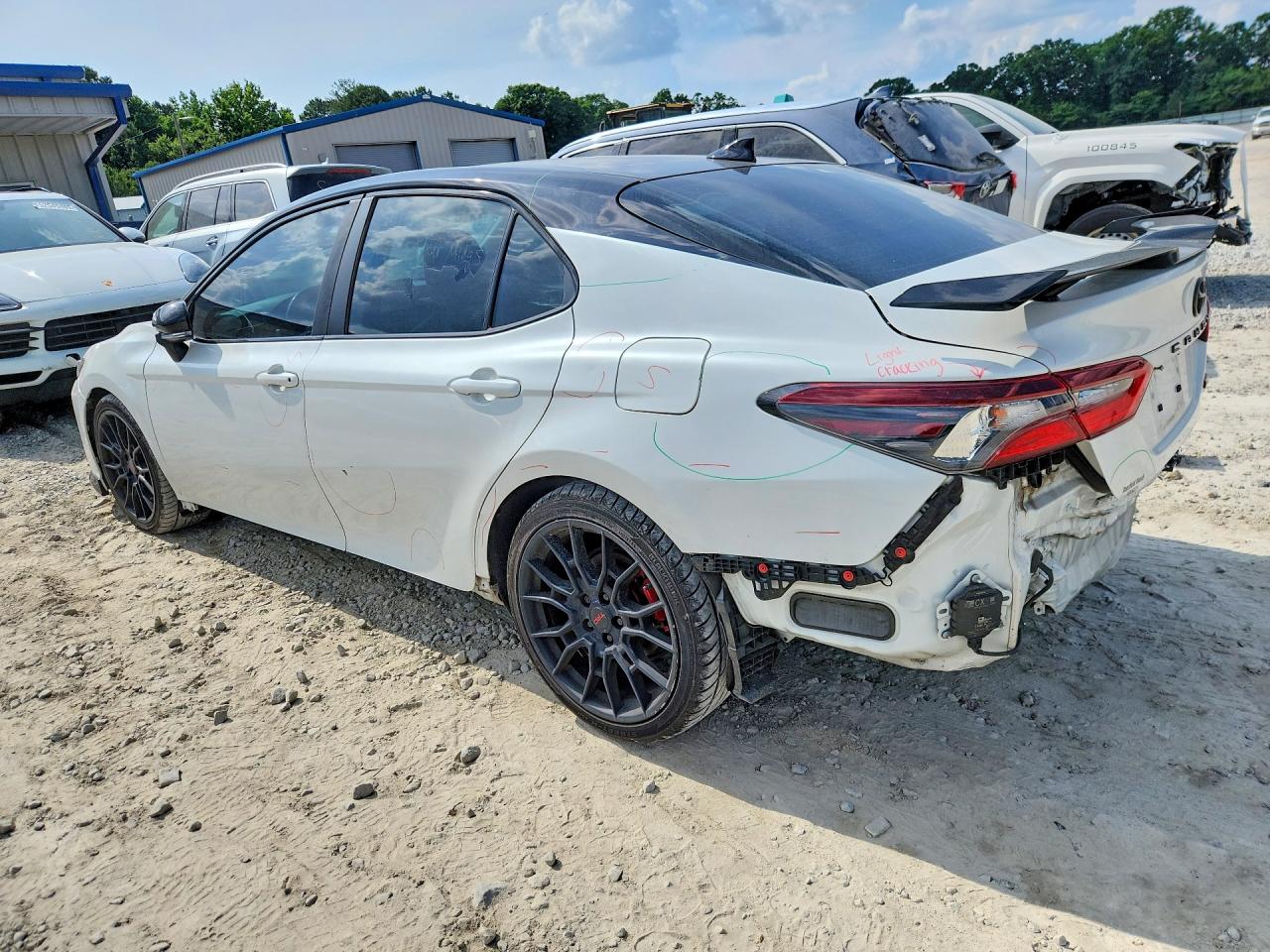 2022 TOYOTA CAMRY