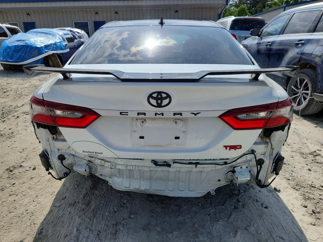 2022 TOYOTA CAMRY