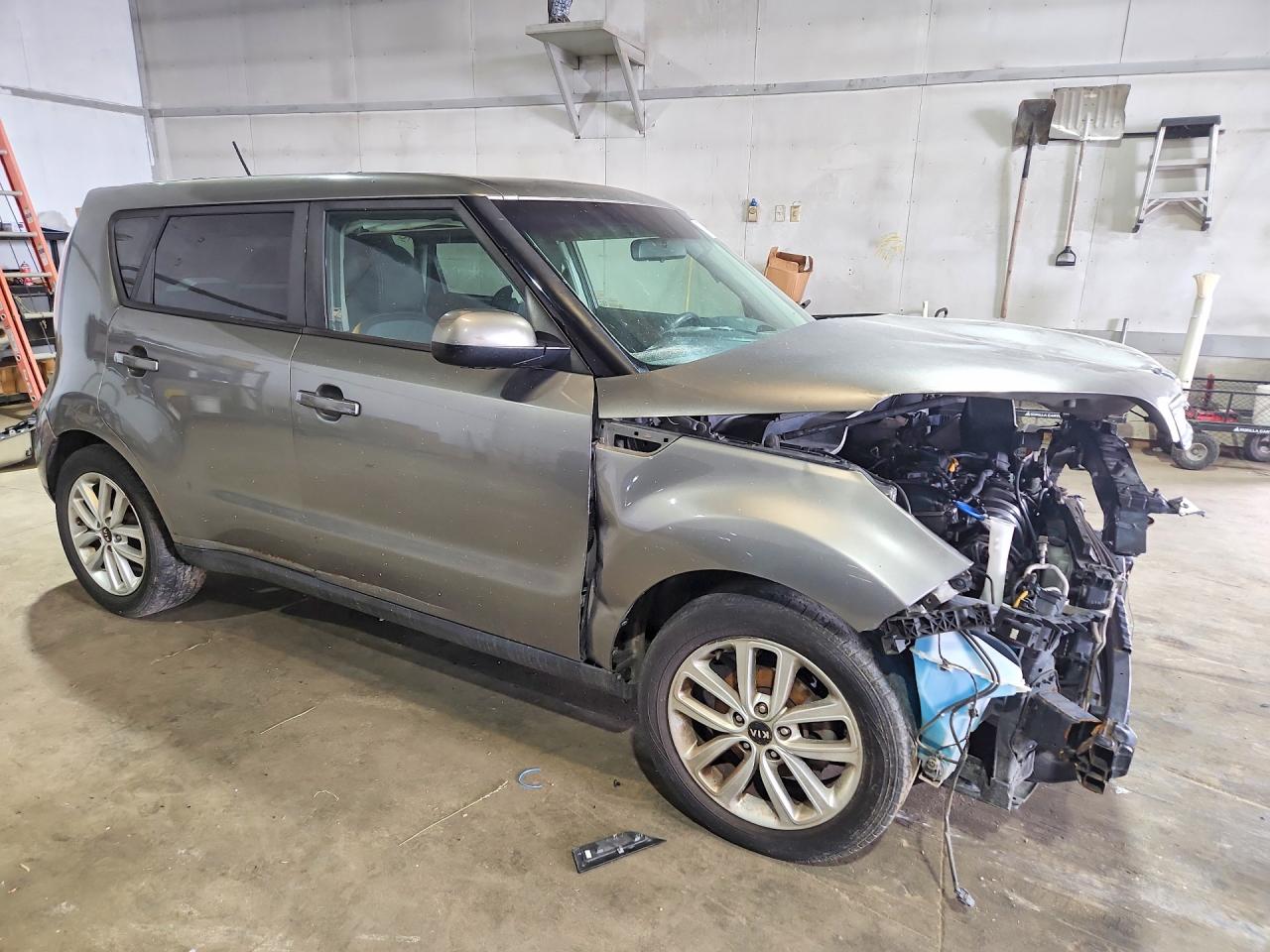 2017 KIA SOUL