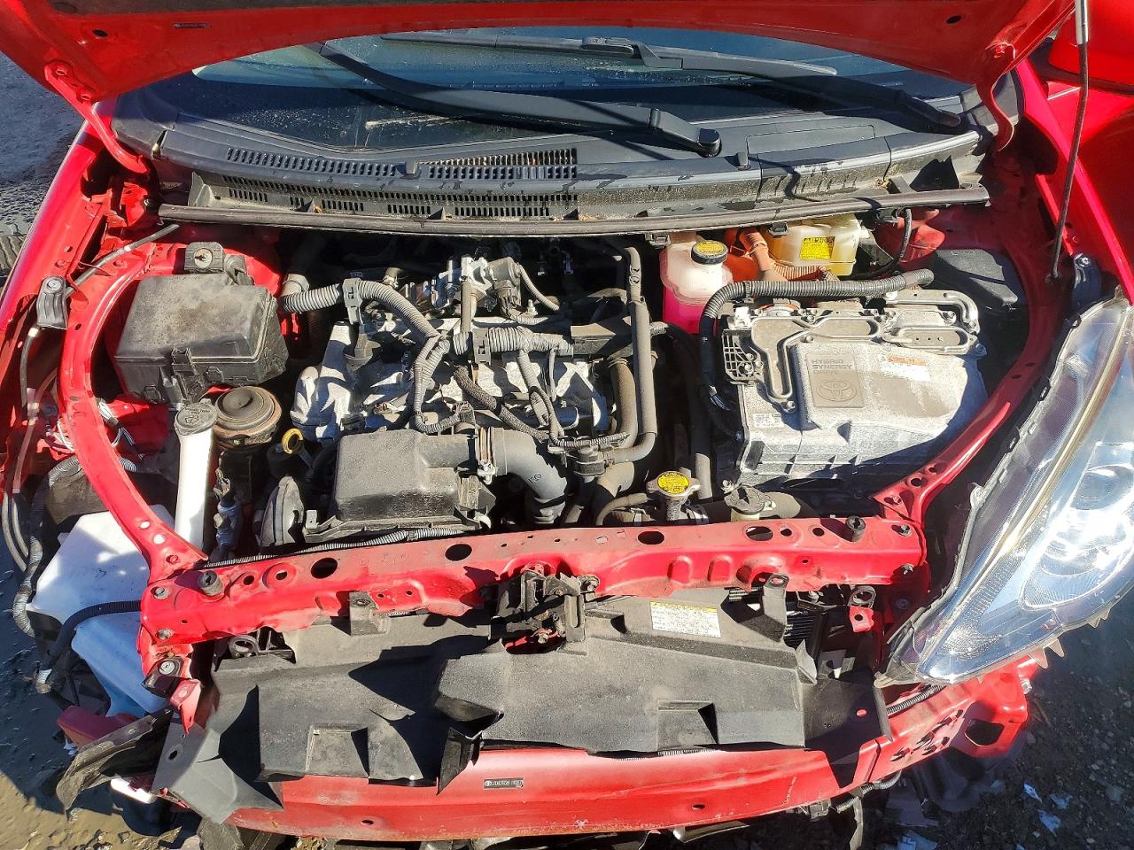 2015 TOYOTA PRIUS