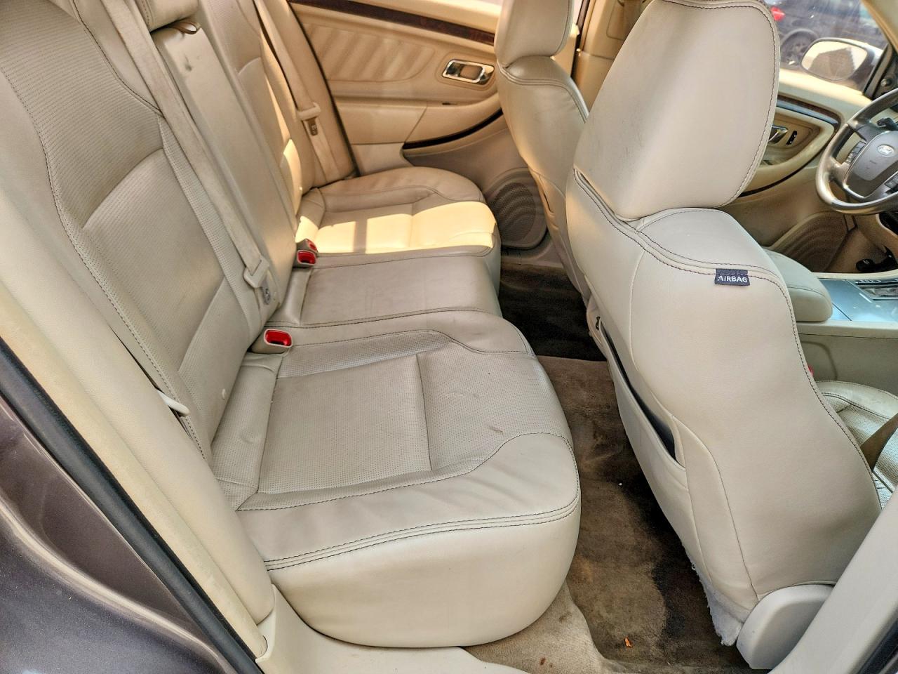 2011 FORD TAURUS