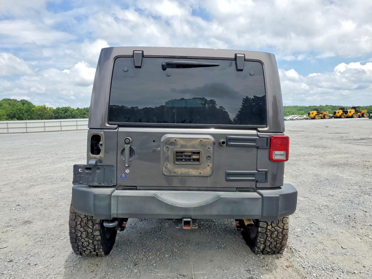 2016 JEEP WRANGLER
