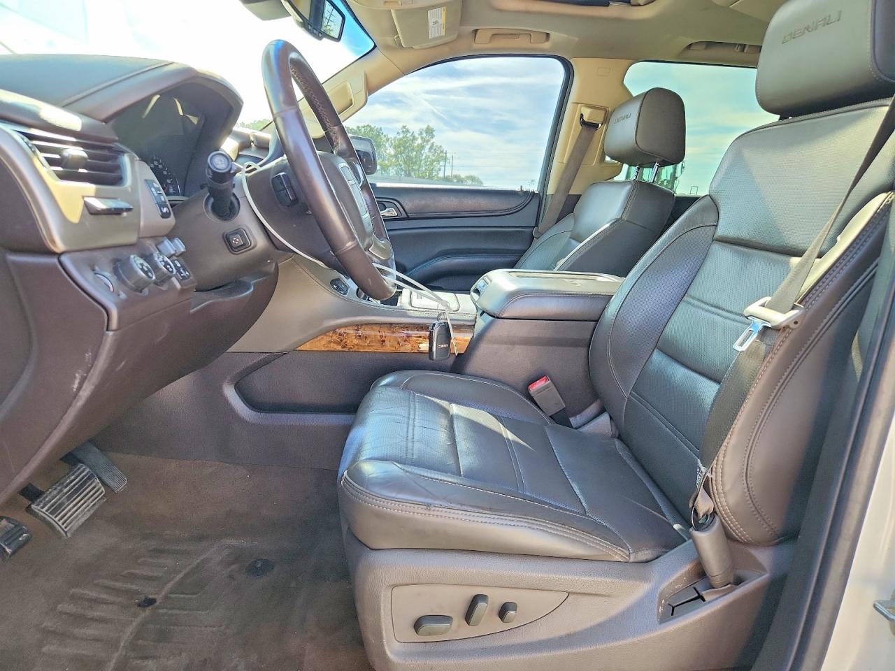 2015 GMC YUKON