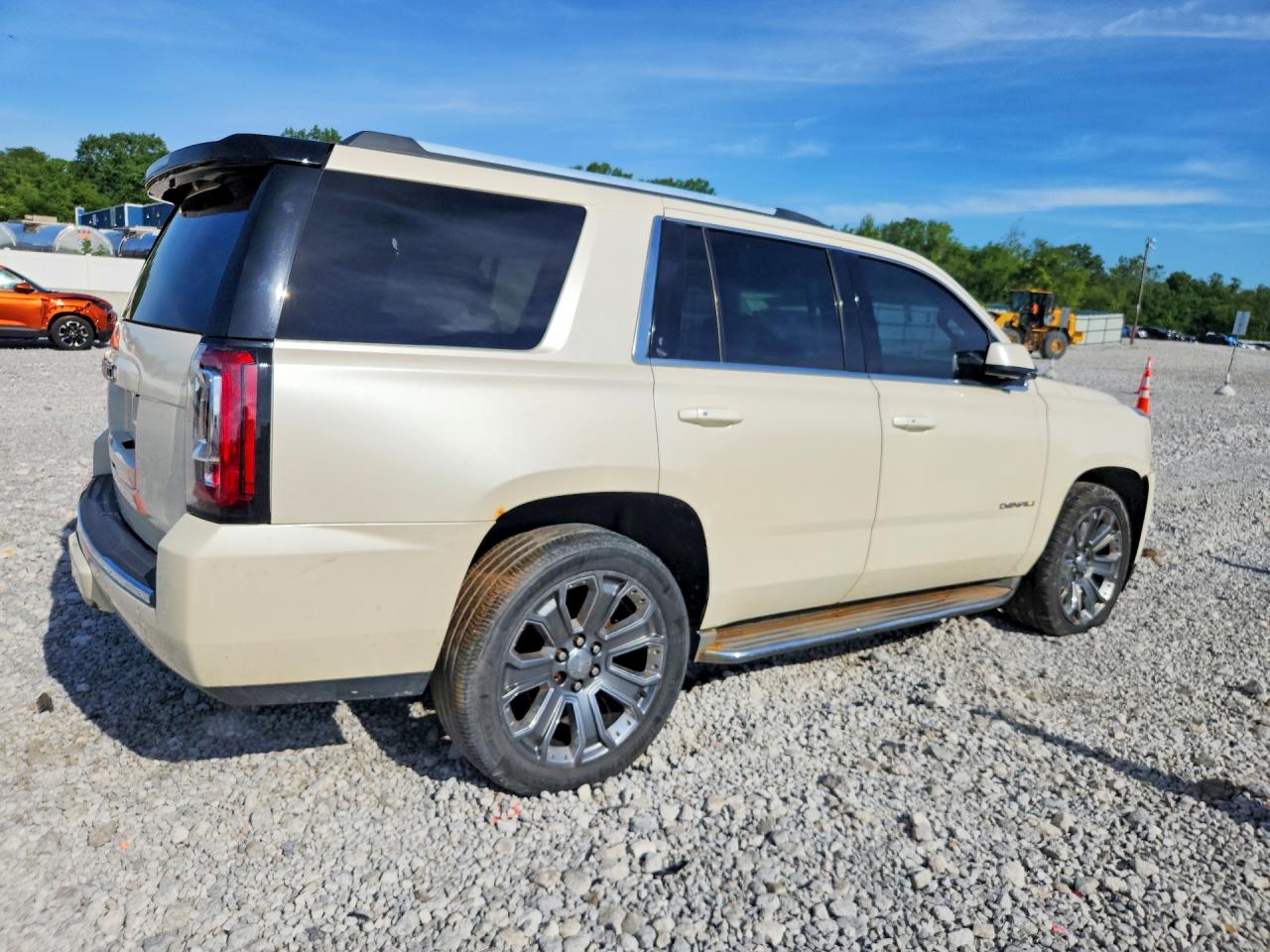 2015 GMC YUKON