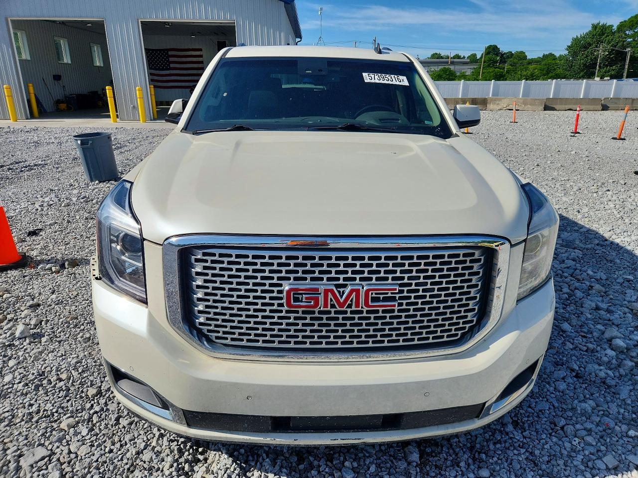 2015 GMC YUKON