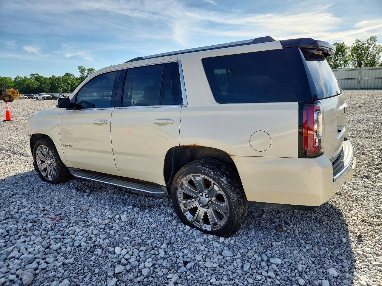 2015 GMC YUKON