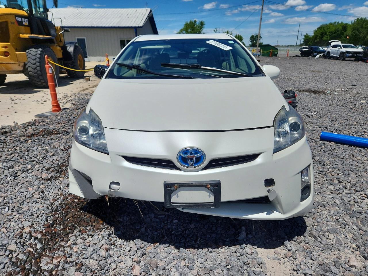 2011 TOYOTA PRIUS