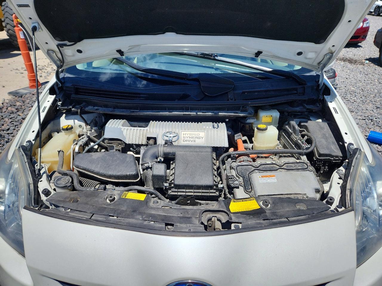 2011 TOYOTA PRIUS