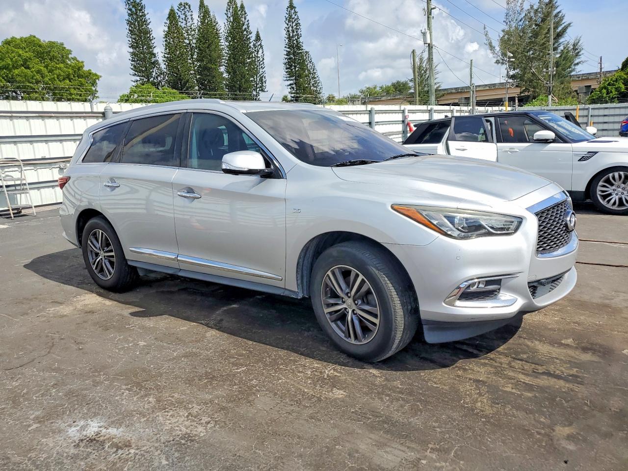 2019 INFINITI QX60