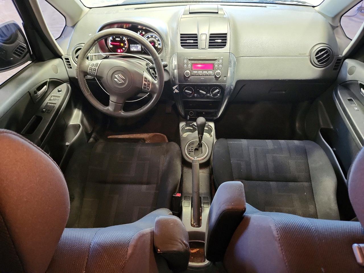 2011 SUZUKI SX4
