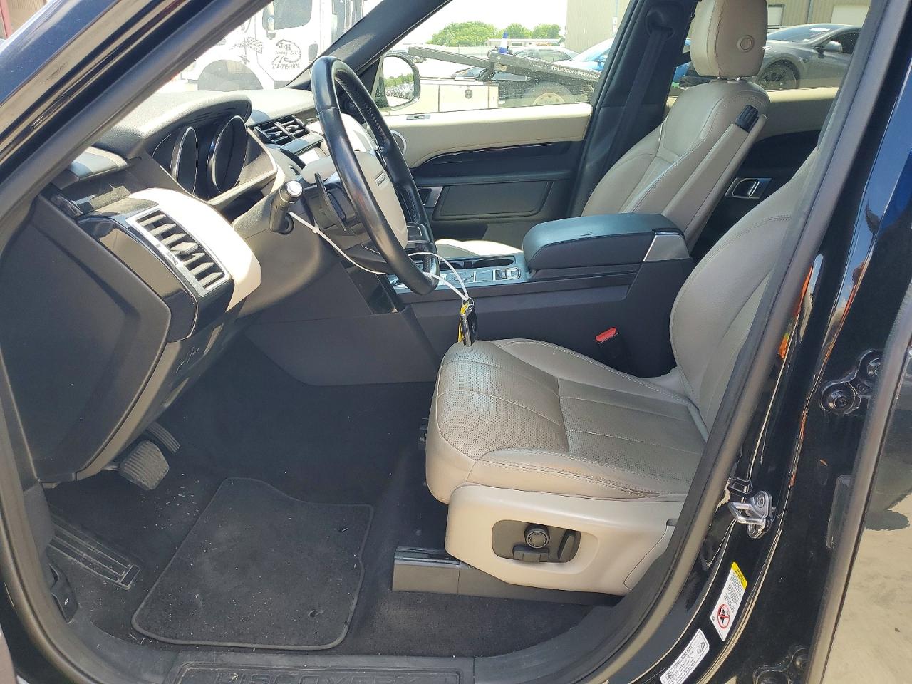 2019 LAND ROVER DISCOVERY