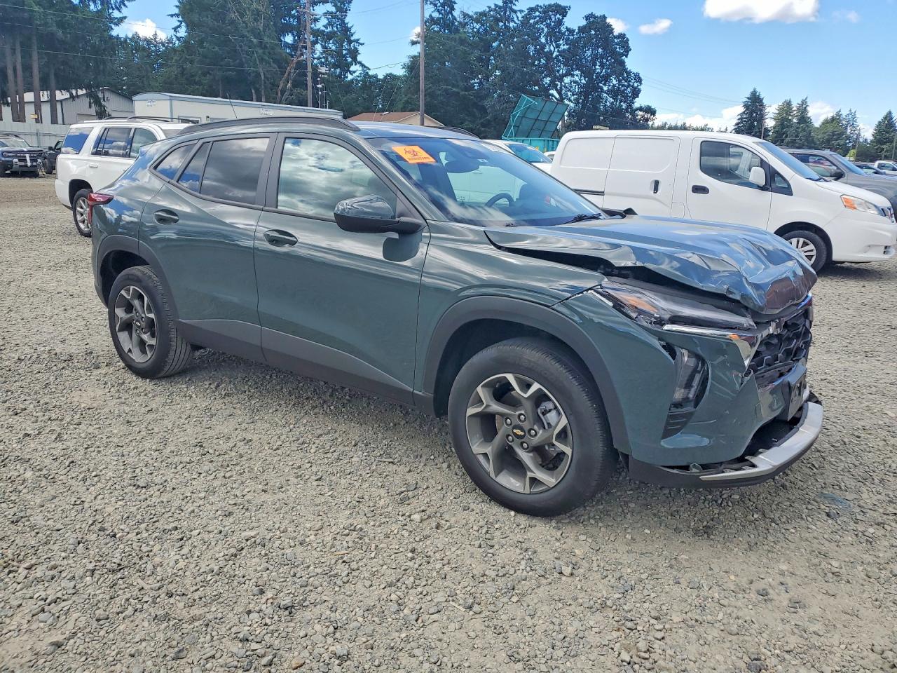 2025 CHEVROLET TRAX