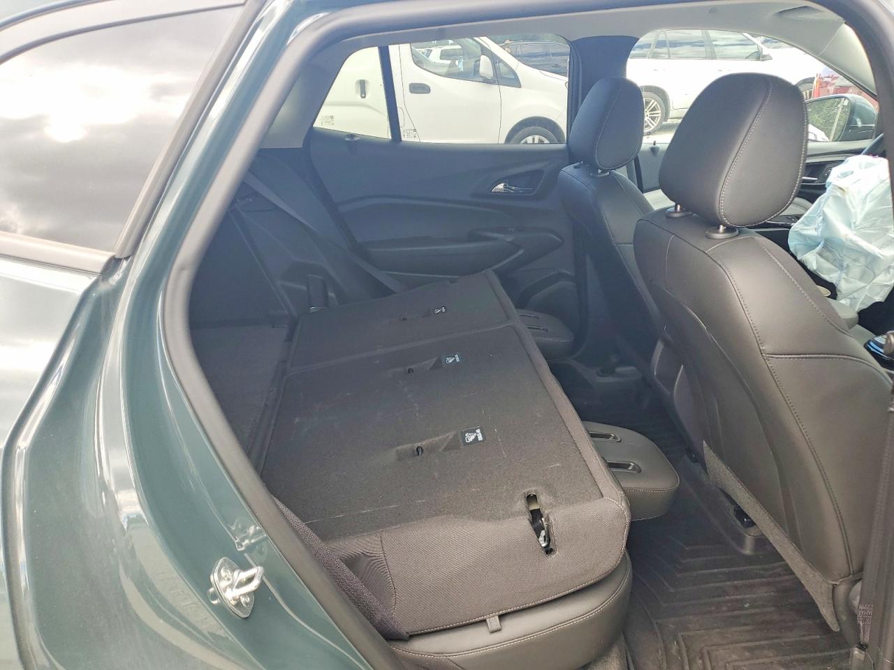 2025 CHEVROLET TRAX