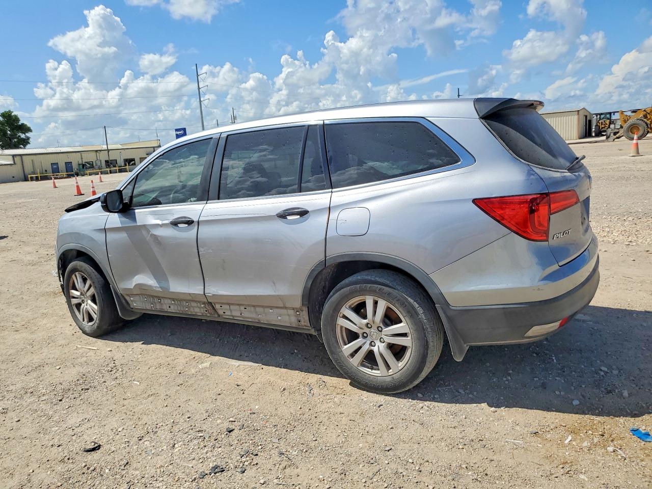 2017 HONDA PILOT