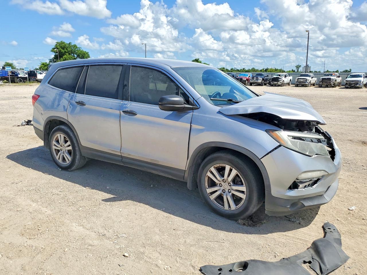 2017 HONDA PILOT
