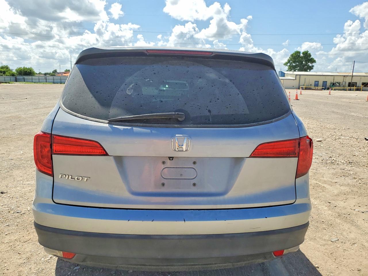 2017 HONDA PILOT