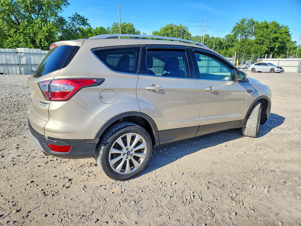 2017 FORD ESCAPE