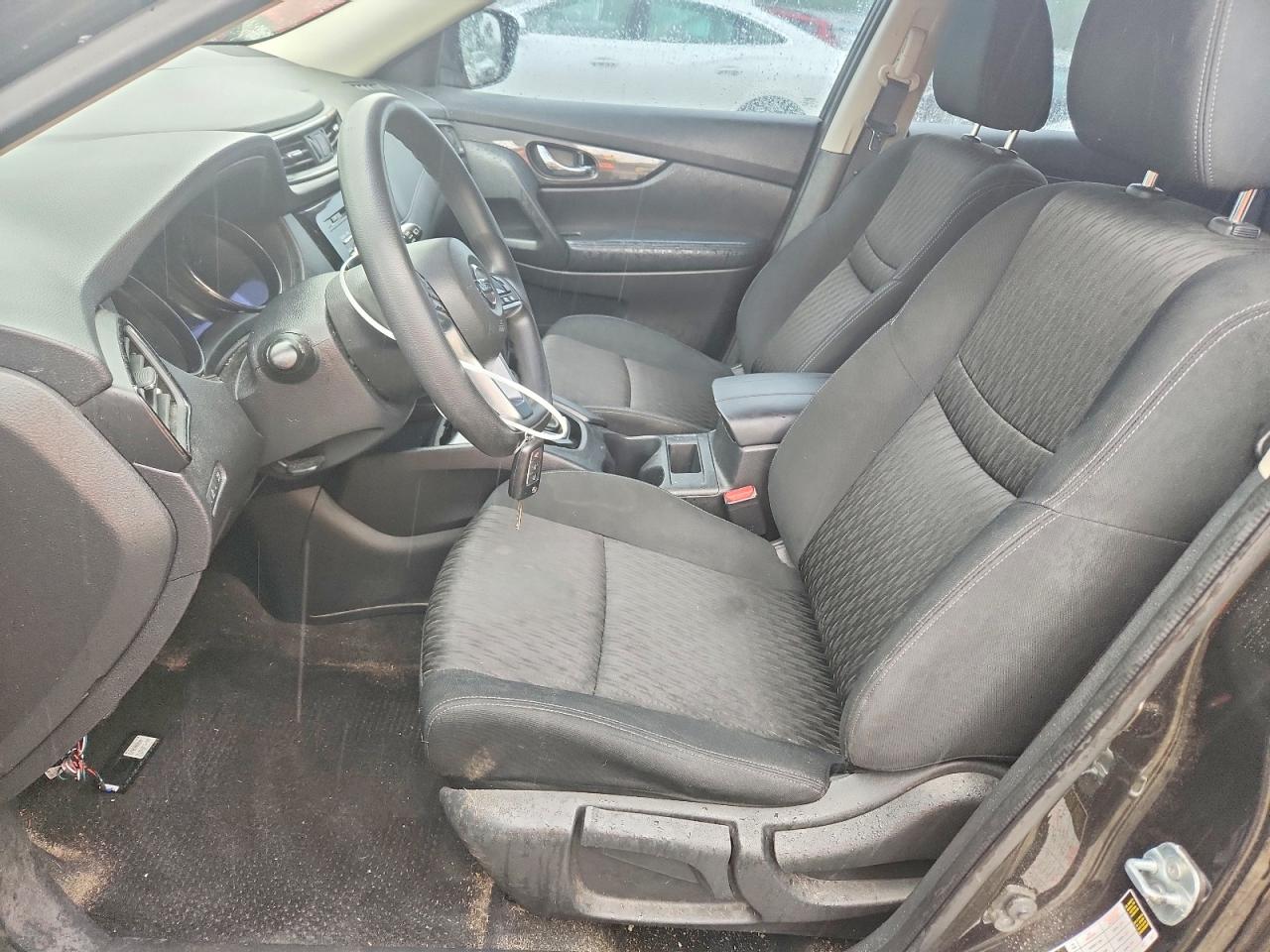 2017 NISSAN ROGUE
