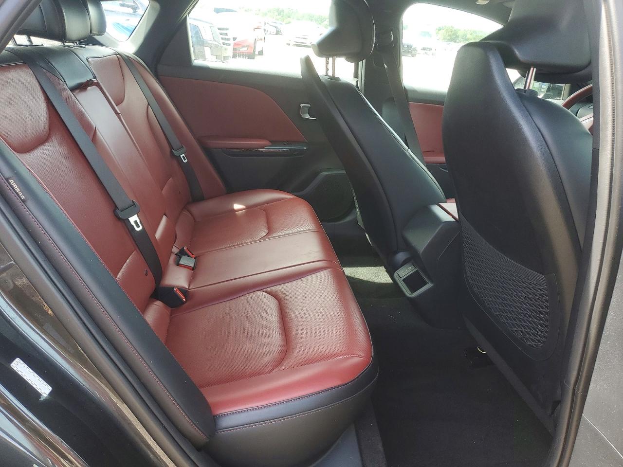 2025 KIA K4 GT LINE