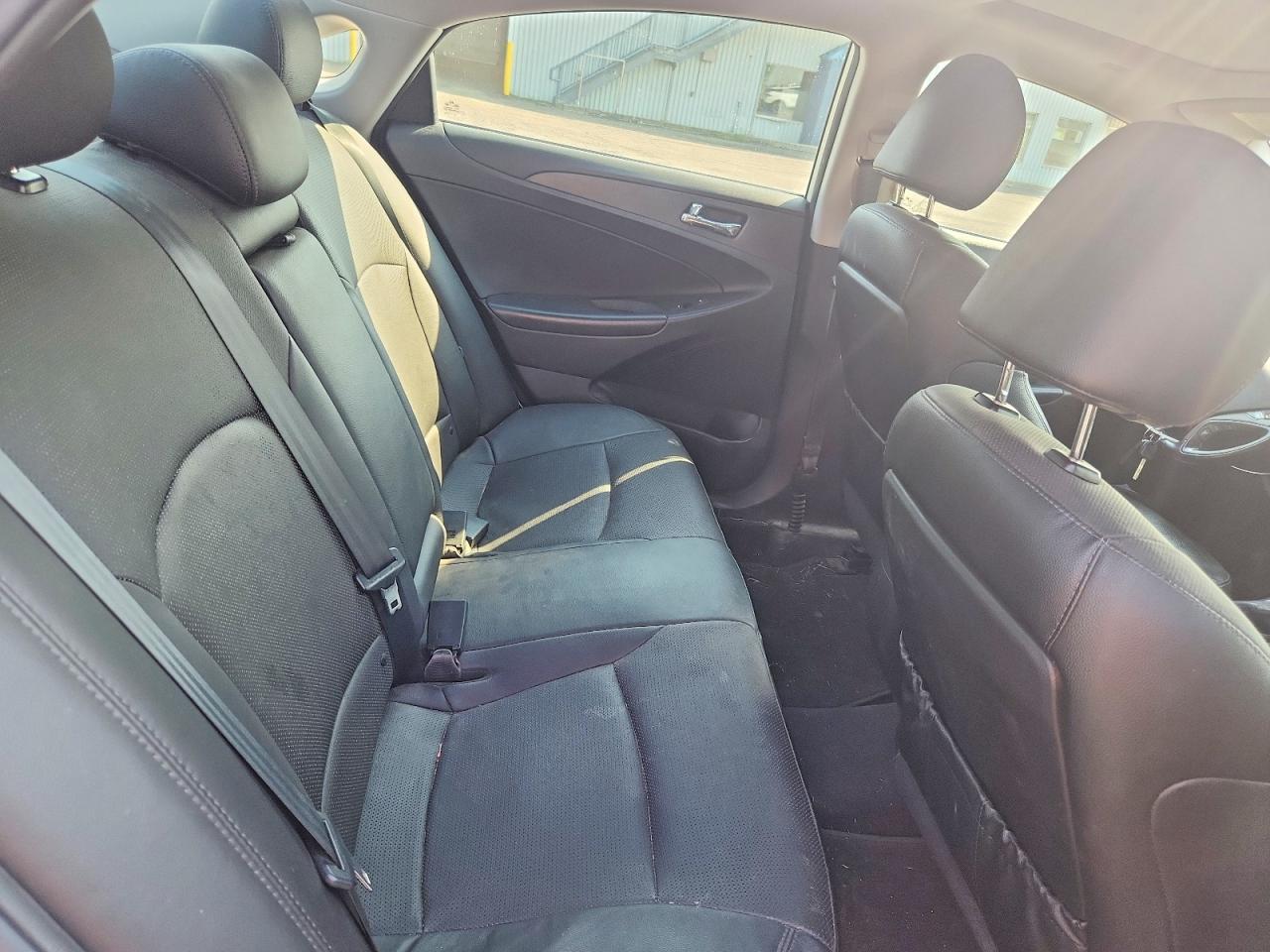 2014 HYUNDAI SONATA