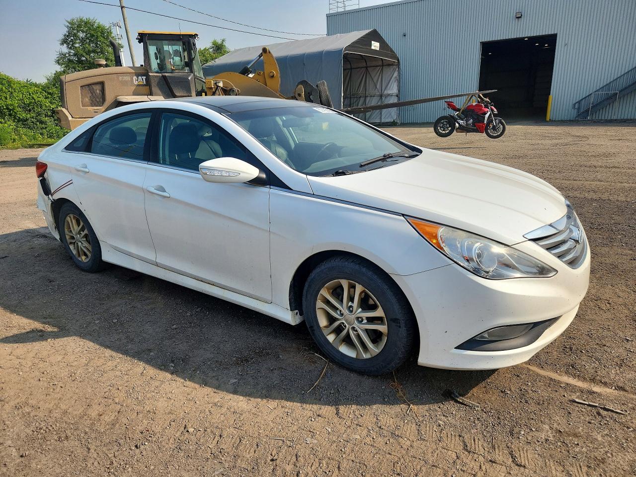 2014 HYUNDAI SONATA