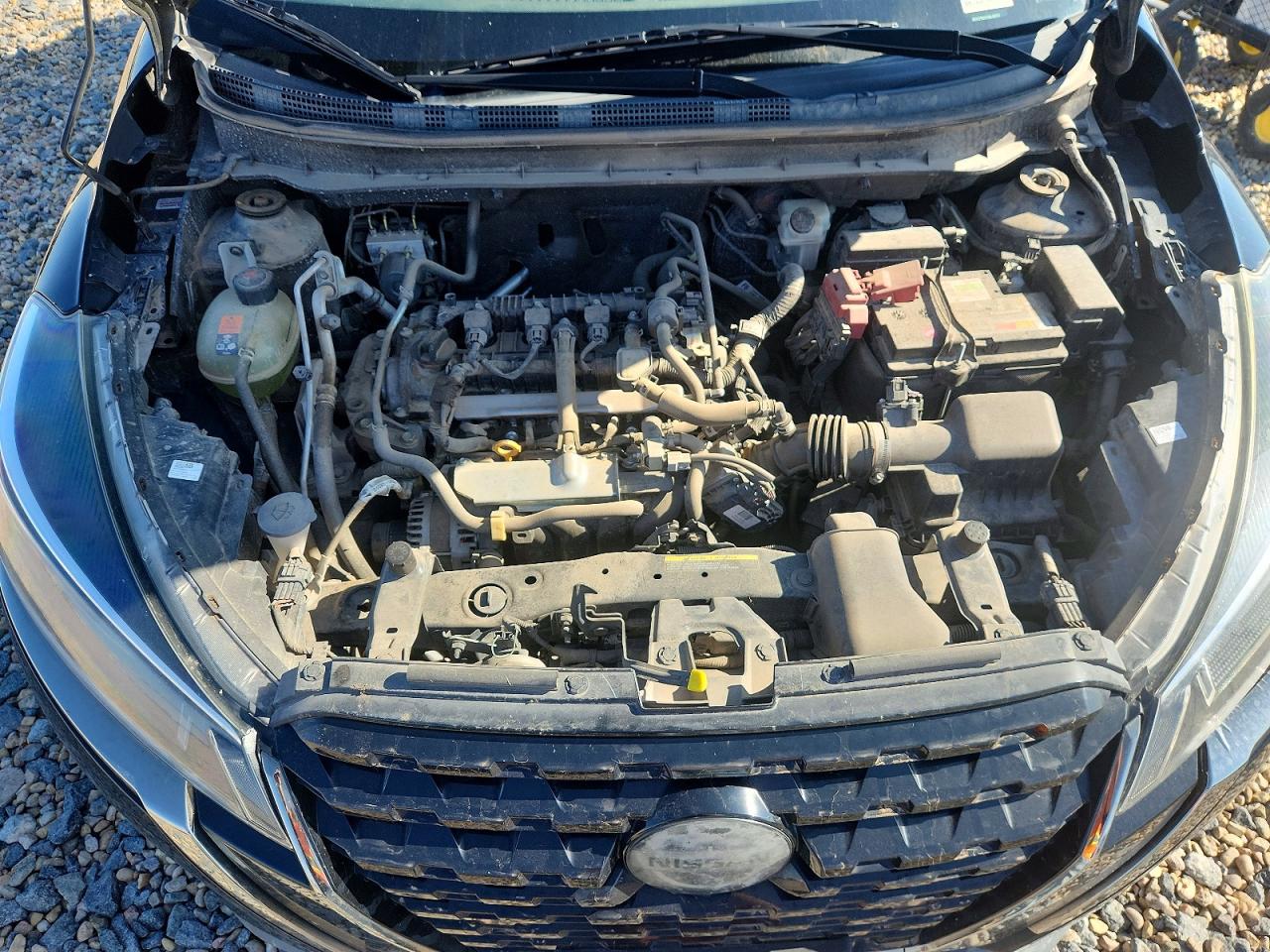 2021 NISSAN KICKS