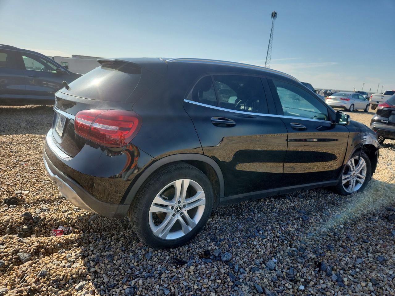 2020 MERCEDES-BENZ GLA-CLASS