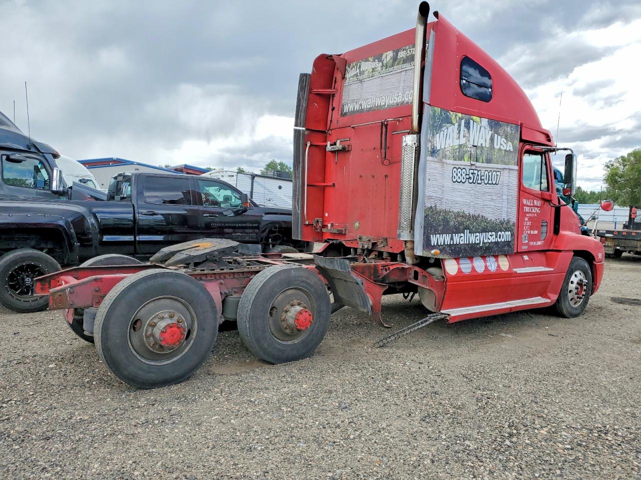 2001 FREIGHTLINER ALL OTHER