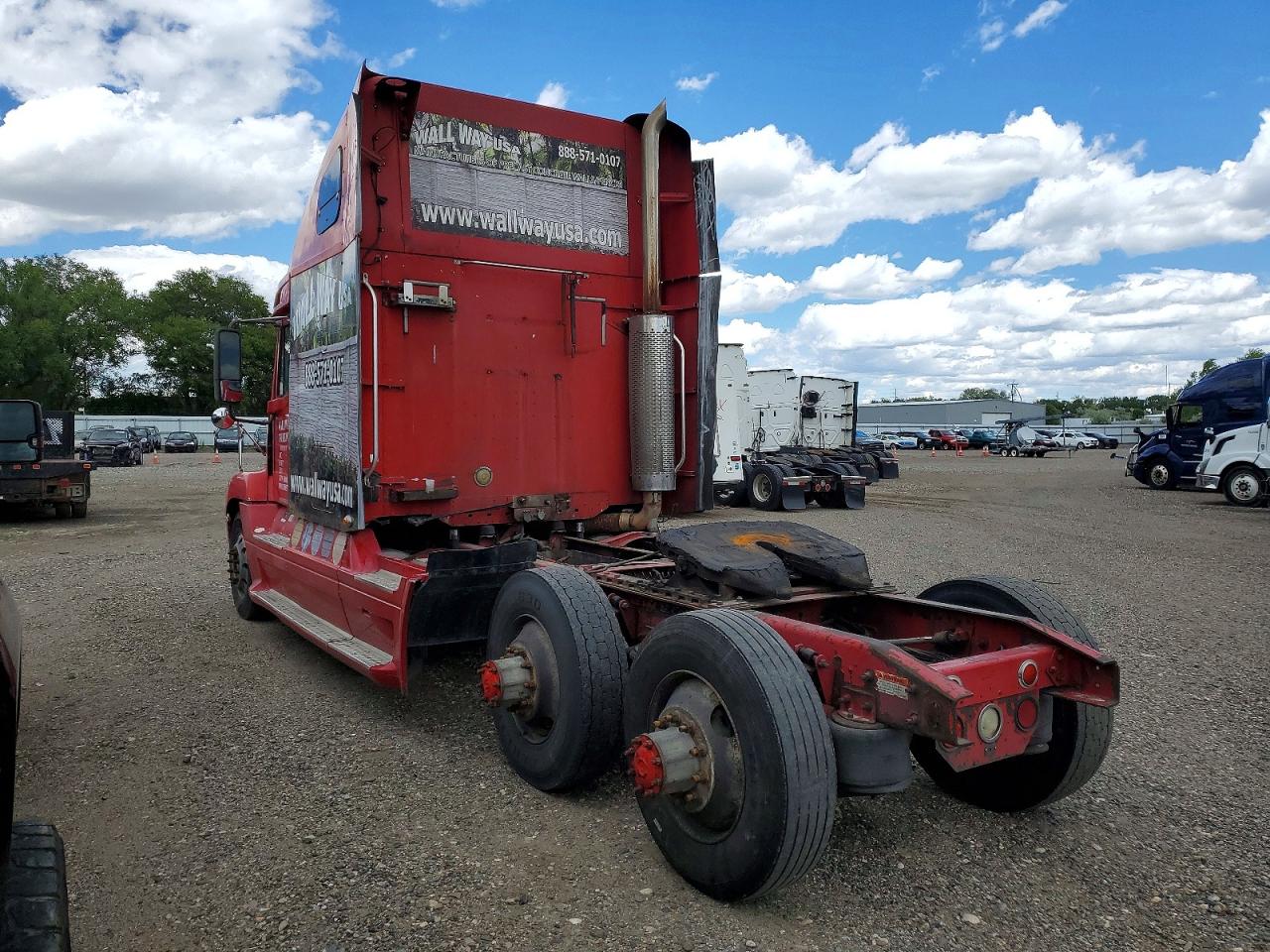 2001 FREIGHTLINER ALL OTHER