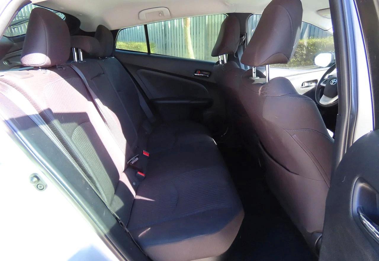 2018 TOYOTA PRIUS